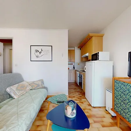 Beau Studio, Plage Et Port A 100m Ideal Апартаменти